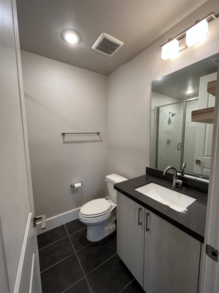 Looking for a Tenant