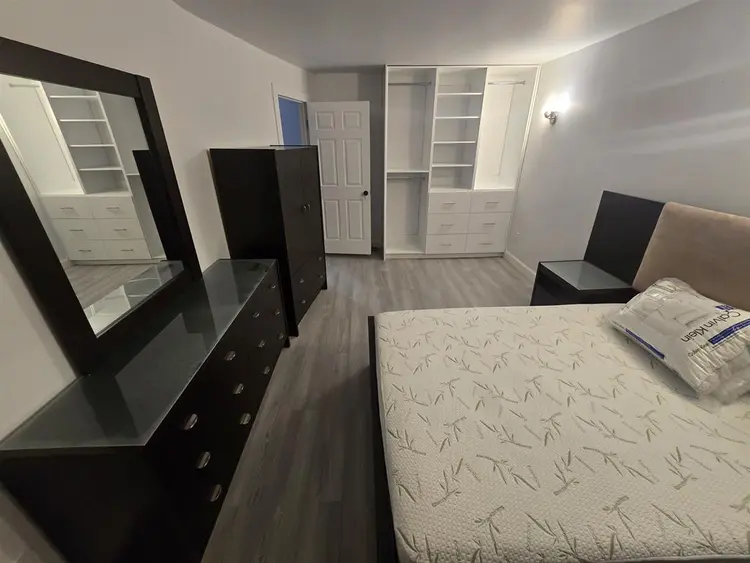 Beautiful room all renovated