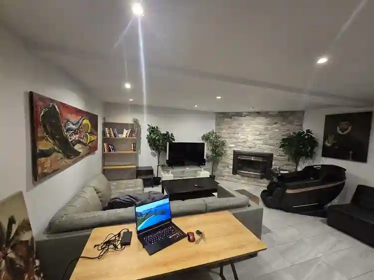 Beautiful room all renovated