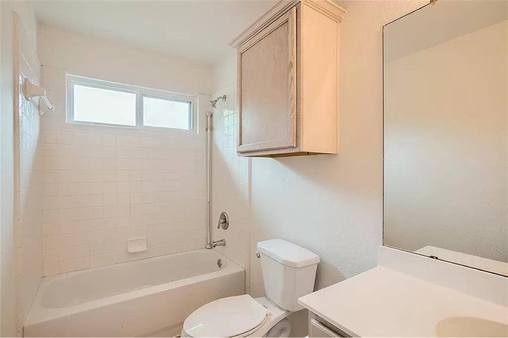 Roommates Wanted: East Austin Home