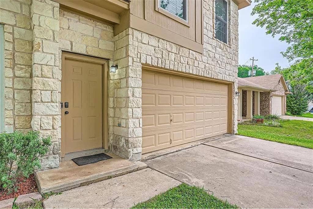 Roommates Wanted: East Austin Home