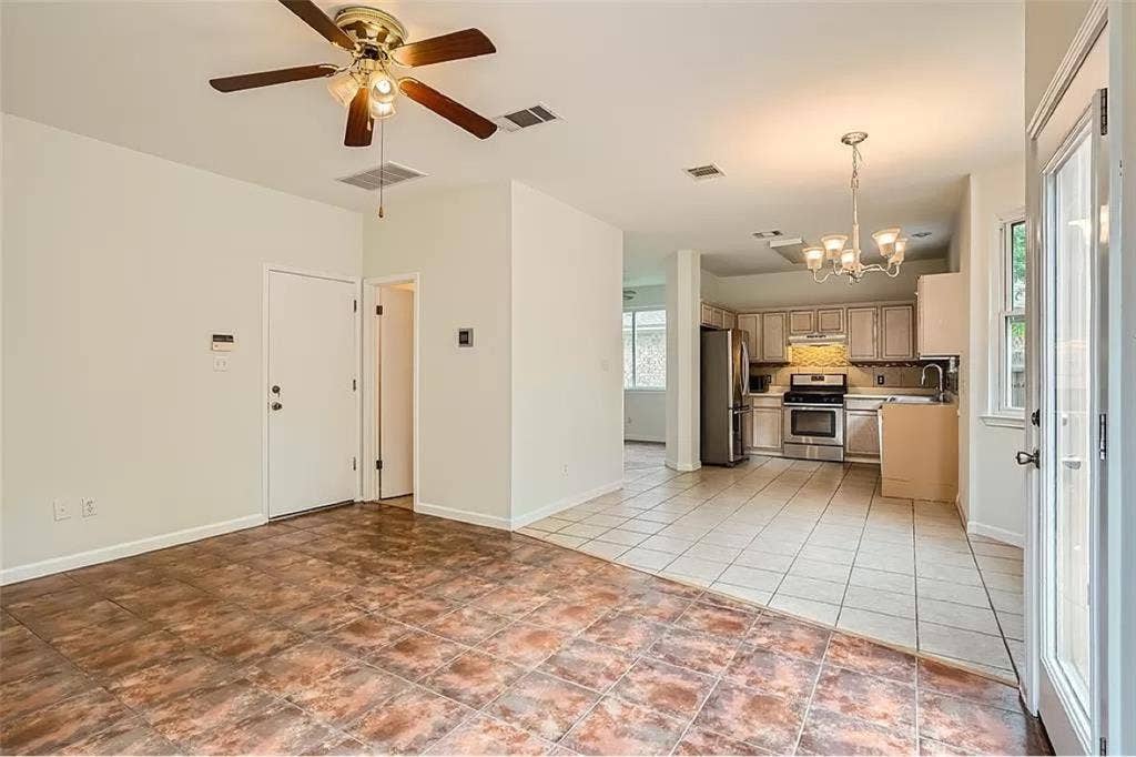 Roommates Wanted: East Austin Home