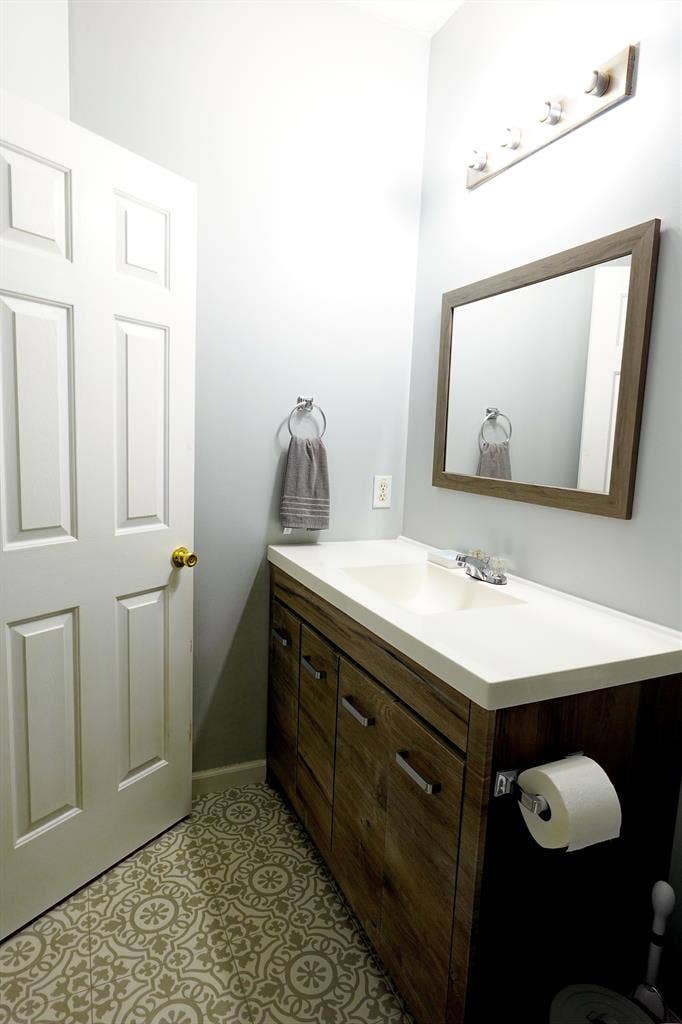 Master bed with Utilities included!