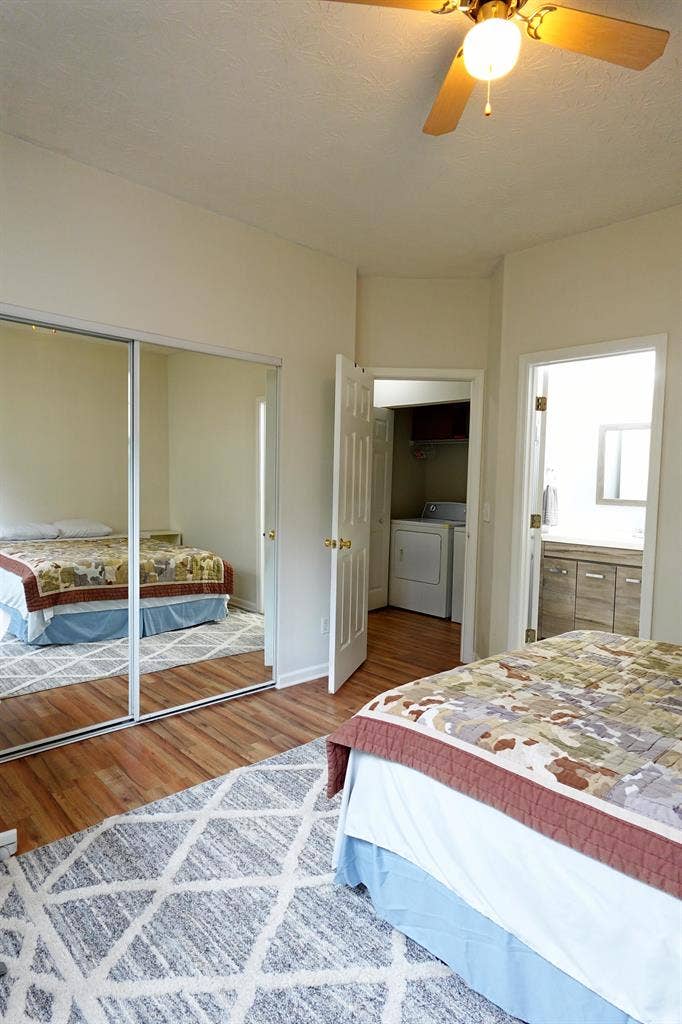 Master bed with Utilities included!