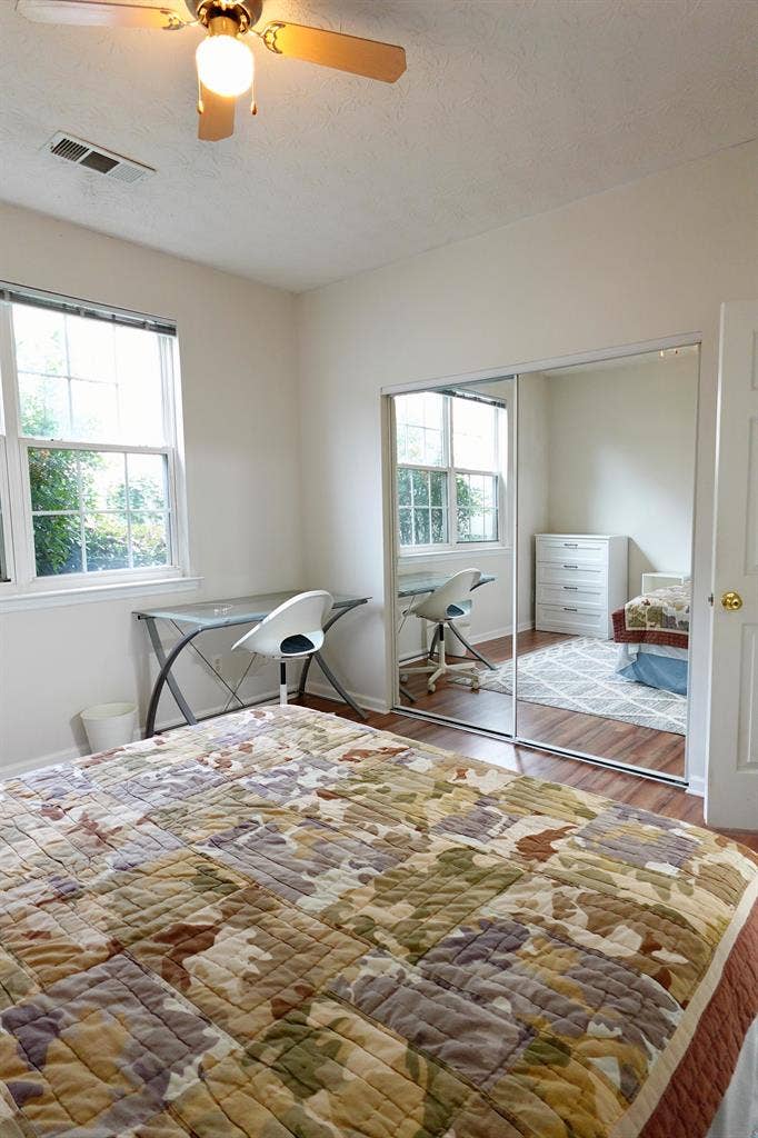 Master bed with Utilities included!