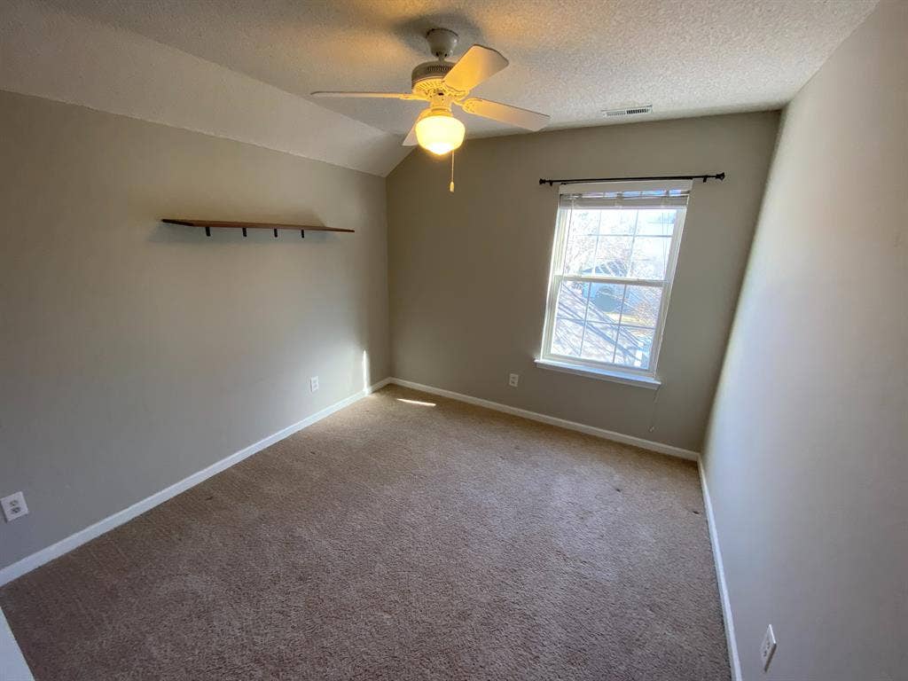 4 BR in Durham