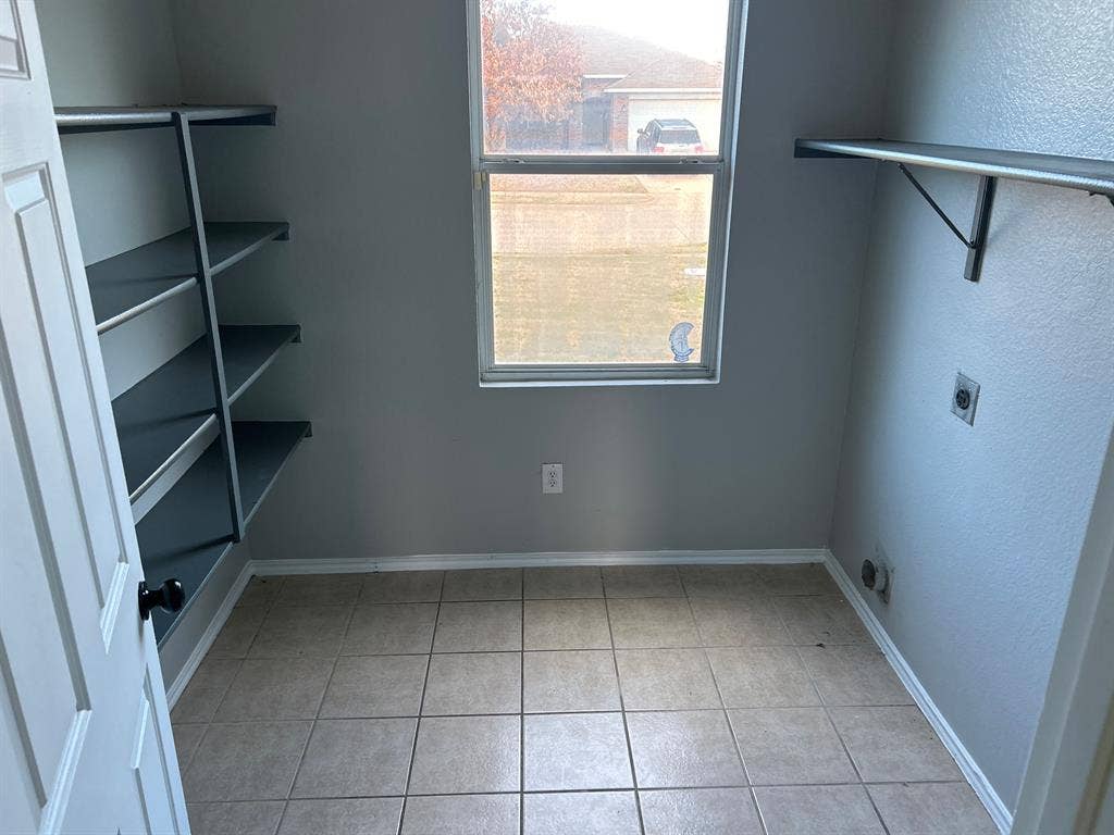 5 BR in Grand Prairie