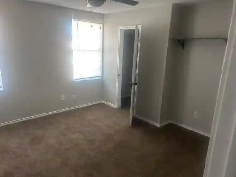 5 BR in Grand Prairie