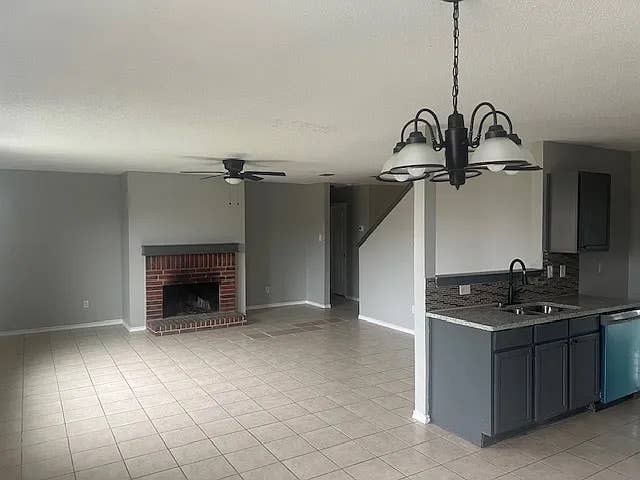 5 BR in Grand Prairie