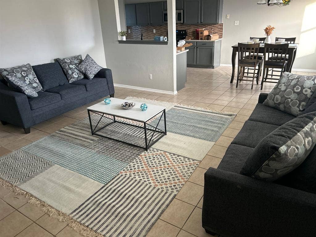 5 BR in Grand Prairie