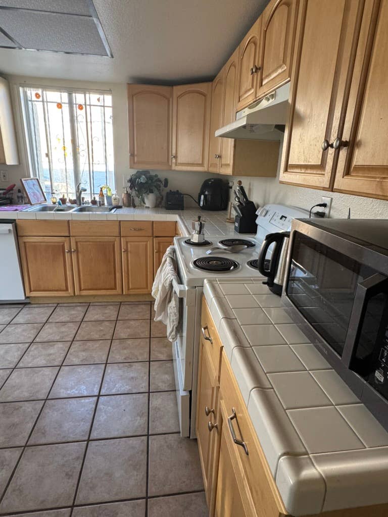 4ish month Sublease in Ocean Beach