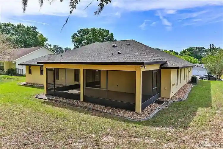 Huge home for rent!!