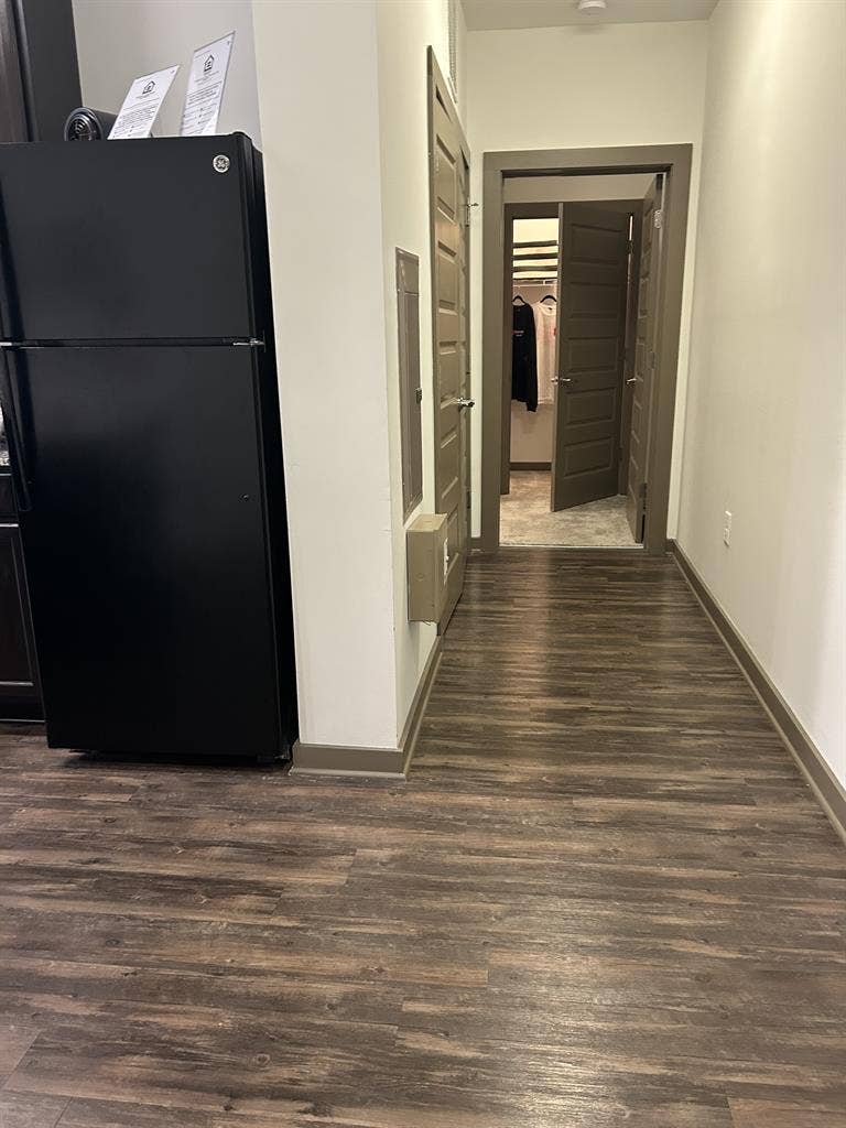 Room Available ASAP- December-July