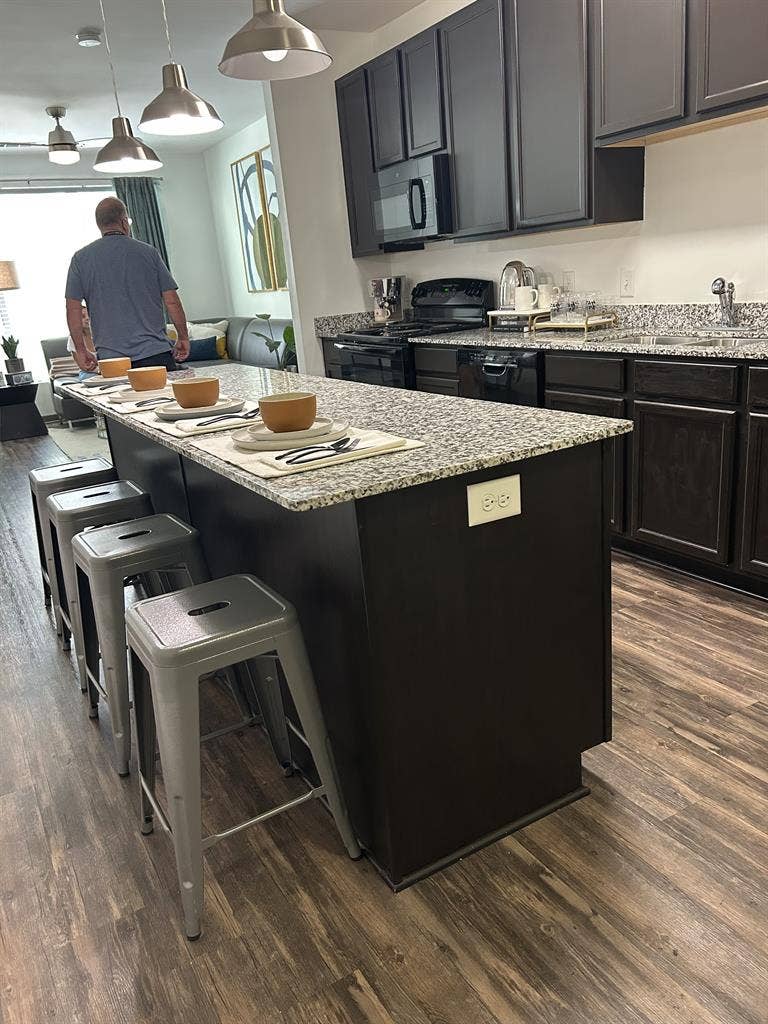 Room Available ASAP- December-July