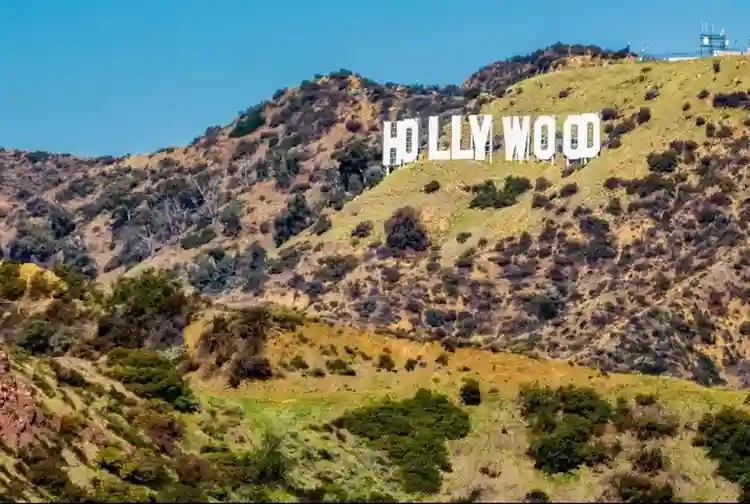 🌴 Private Room in East Hollywood🌆