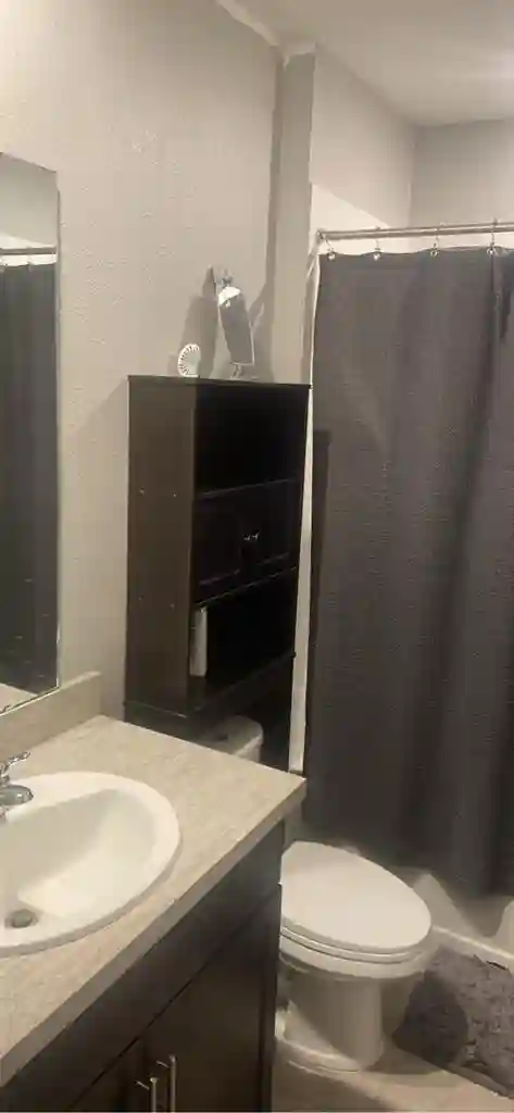 Quite and peaceful neighborhood .