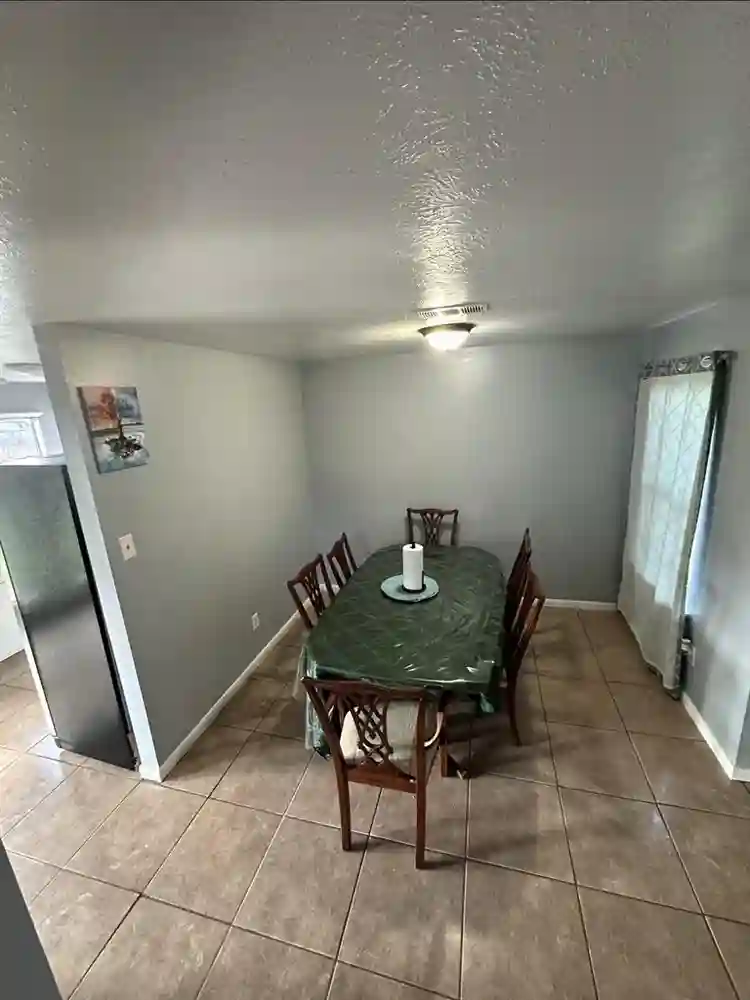 3 Rooms for Rent