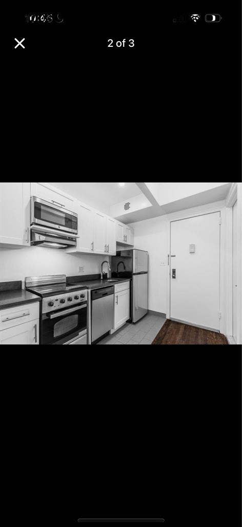 Sunny spacious studio- Greenwich V