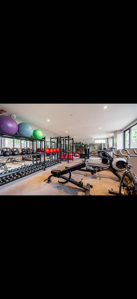 Roommate Wanted – Women Only!