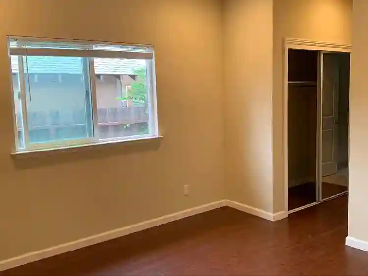 Spacious 1 Bedroom and 1 Bathroom