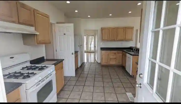 Lease Takeover /mo pet friendly