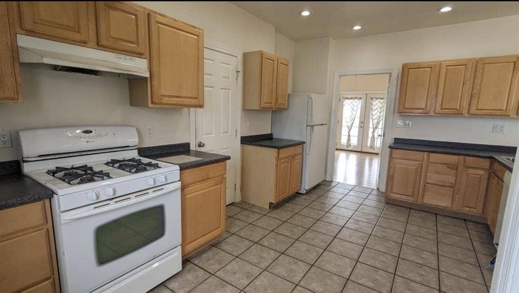 Lease Takeover /mo pet friendly