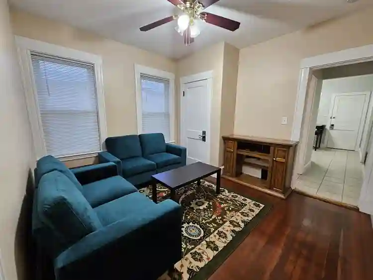 ONE Private ROOM $ (Inc all bills)