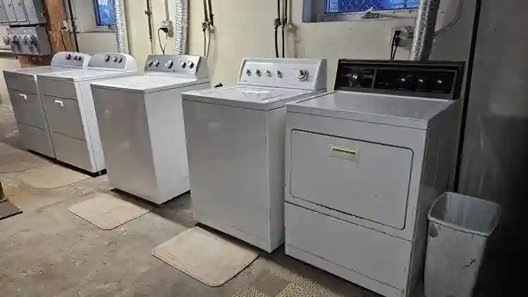 ONE Private ROOM $ (Inc all bills)