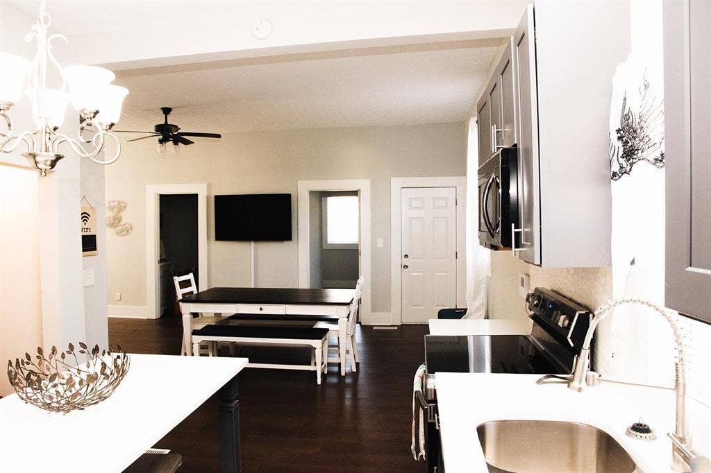 5 BR in Indianapolis