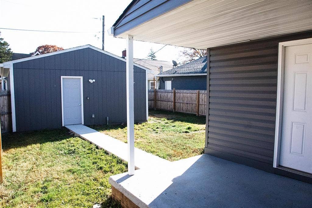 5 BR in Indianapolis