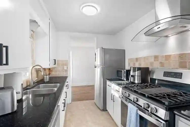 3 BR in Huntington Beach