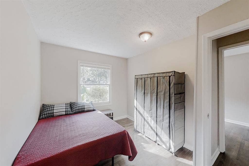 10 BR in Stone Mountain