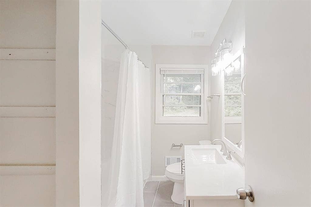 10 BR in Stone Mountain