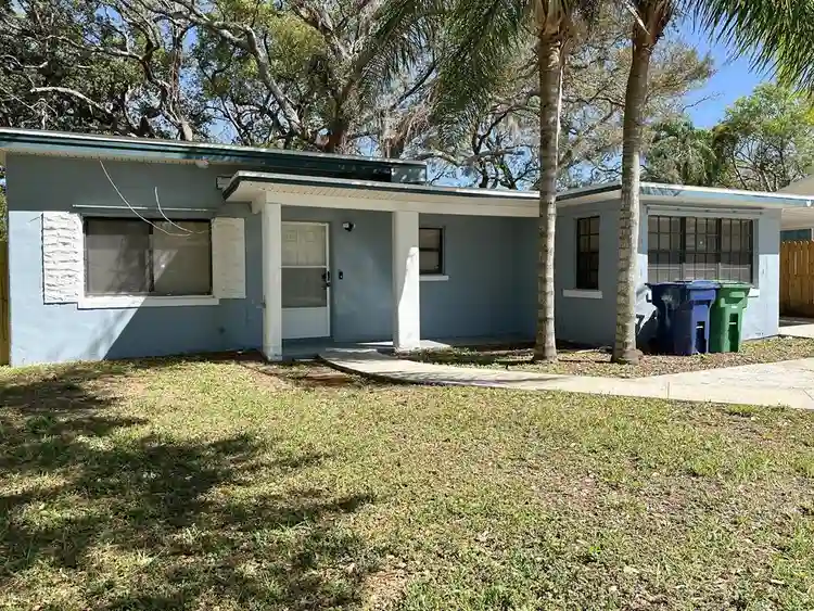 4 BR in Tampa