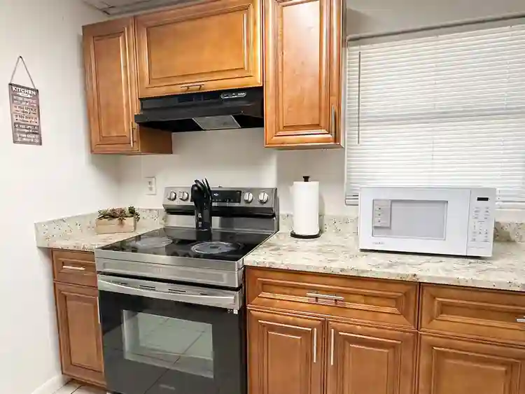 4 BR in Tampa