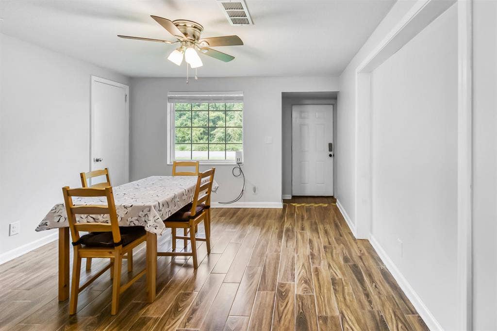 7 BR in Jacksonville
