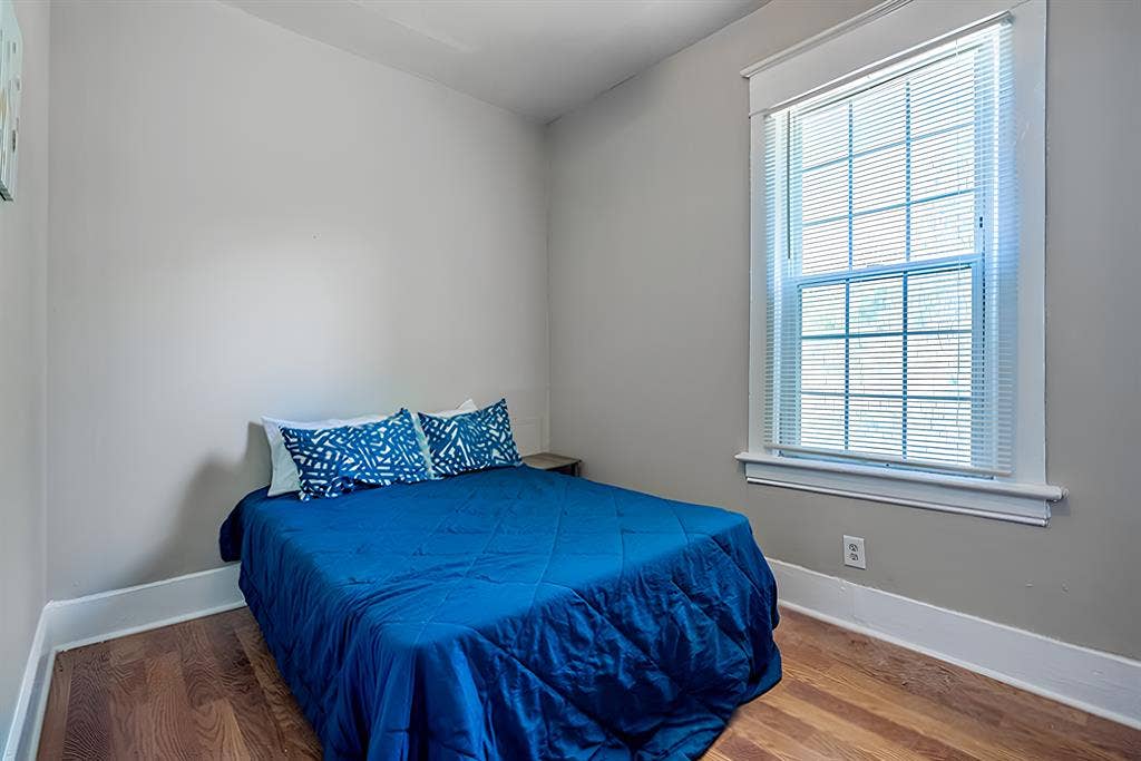 8 BR in Atlanta