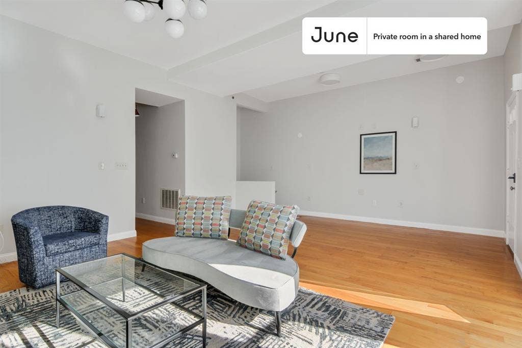5 BR in Boston