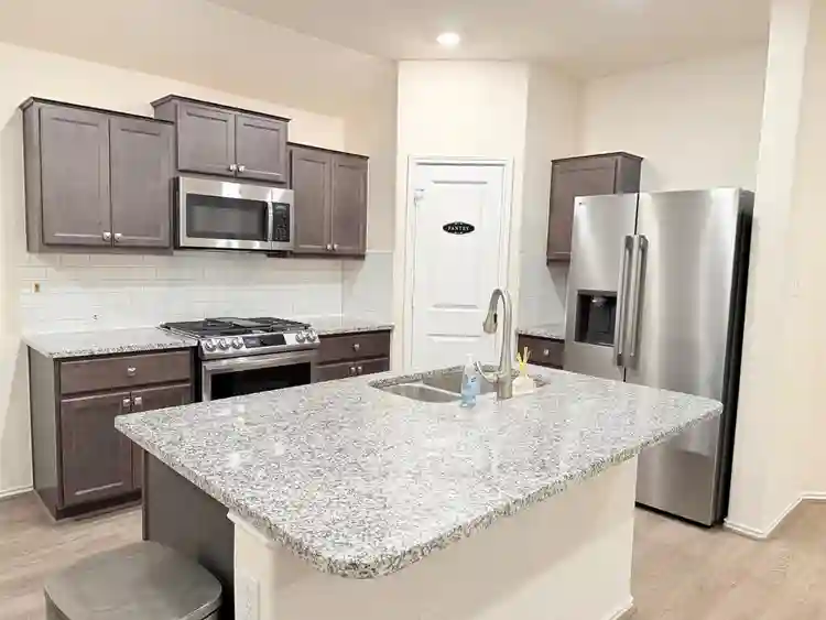 1 BR in Pflugerville