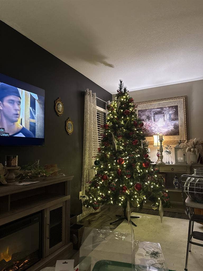 Looking for a roomate