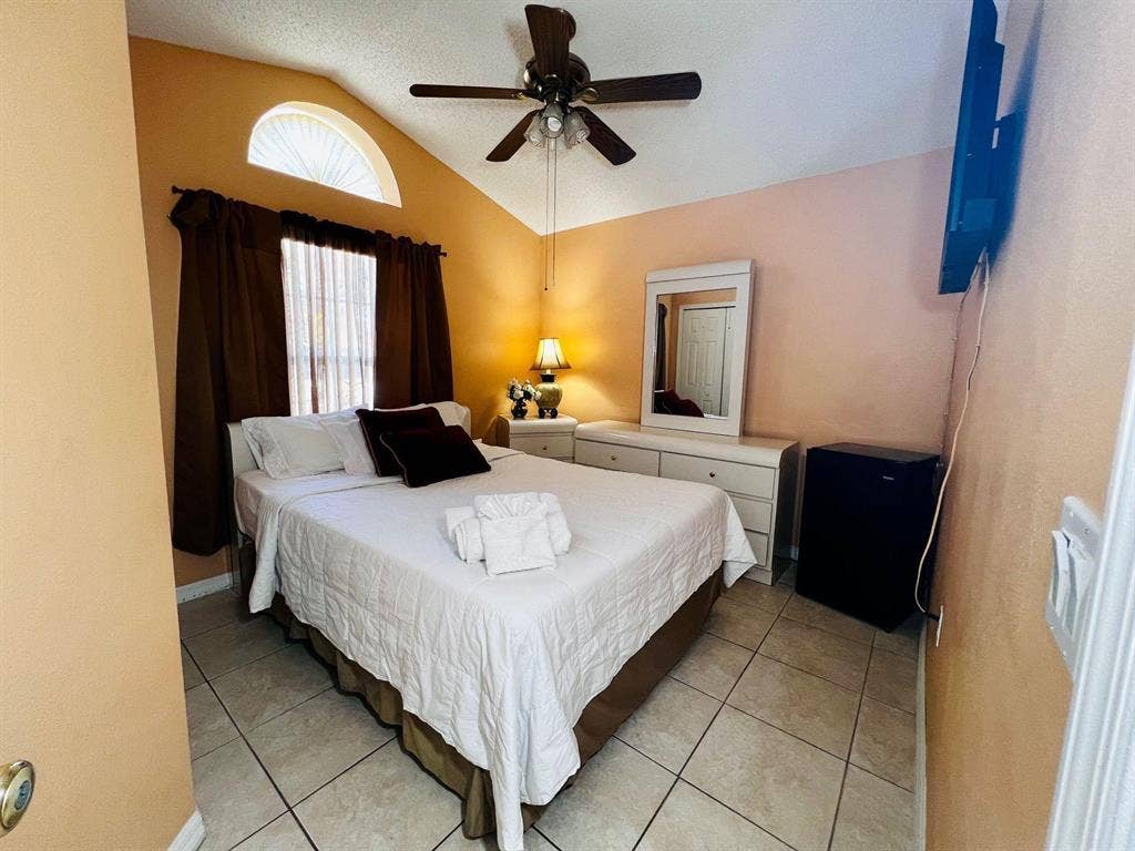 3 BR in Kissimmee