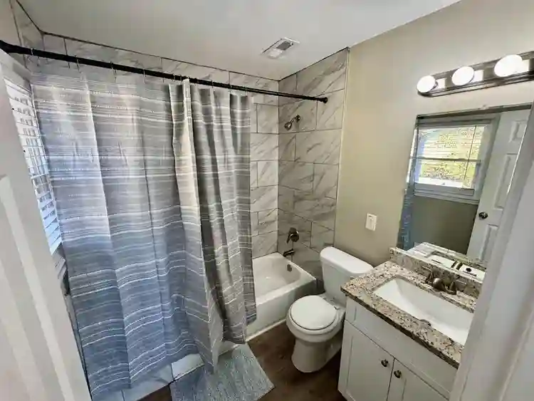 5 BR in Atlanta