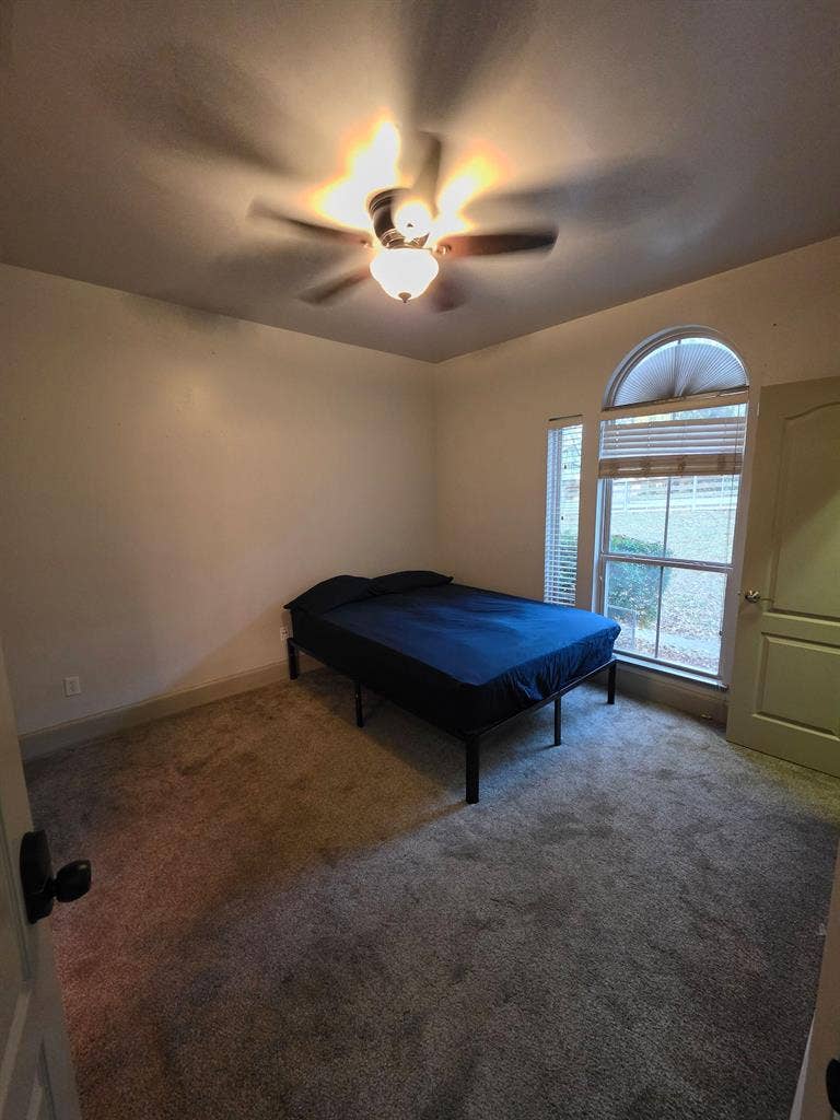 4 BR in Cedar Hill