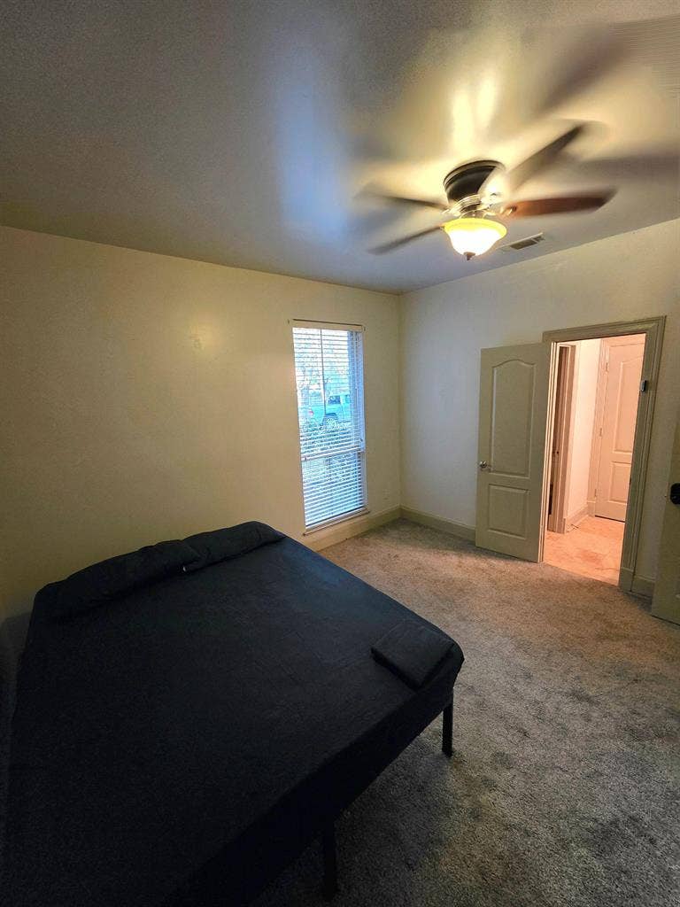 4 BR in Cedar Hill