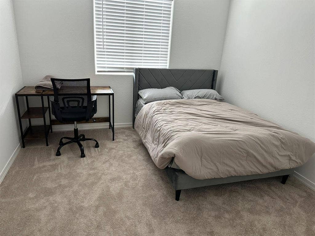 5 BR in Phoenix