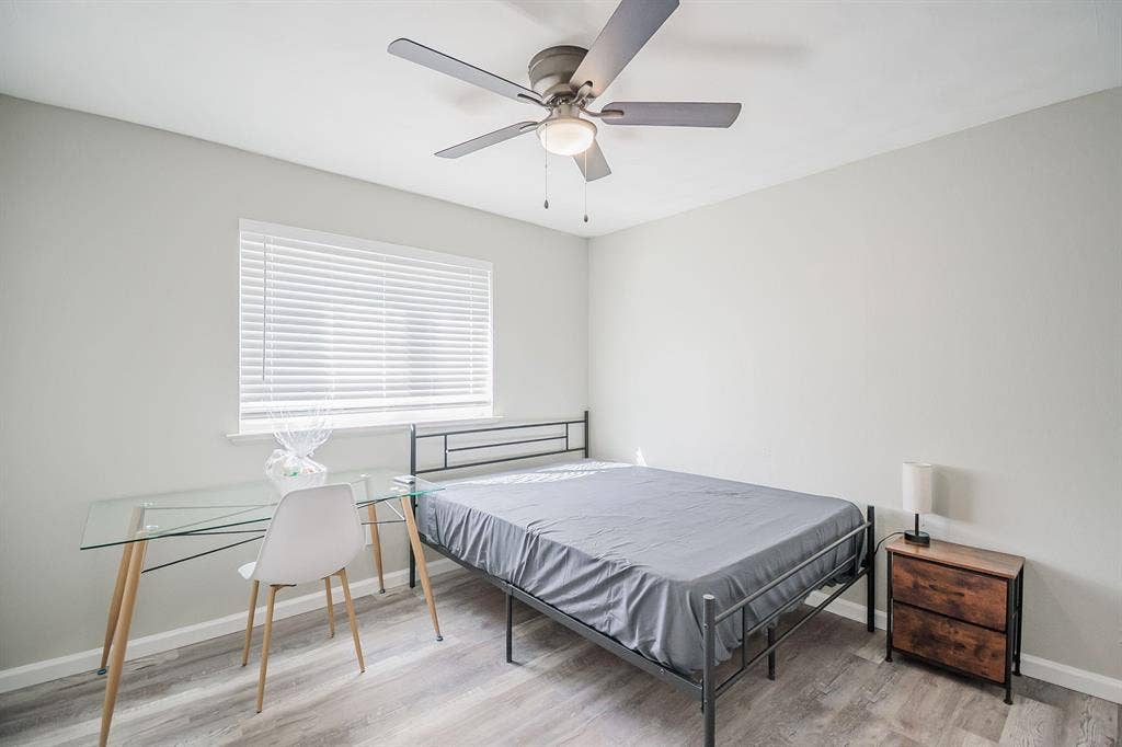 9 BR in Dallas