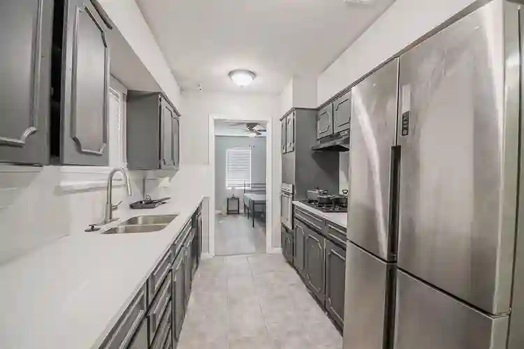 9 BR in Dallas