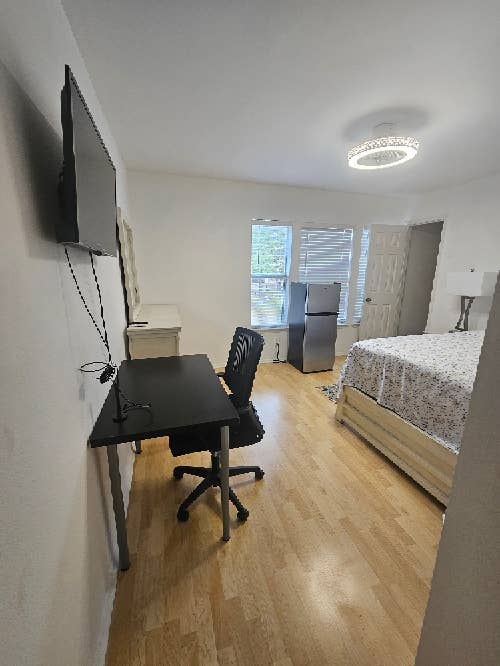 Nice Furnished ROOM FOR RENT