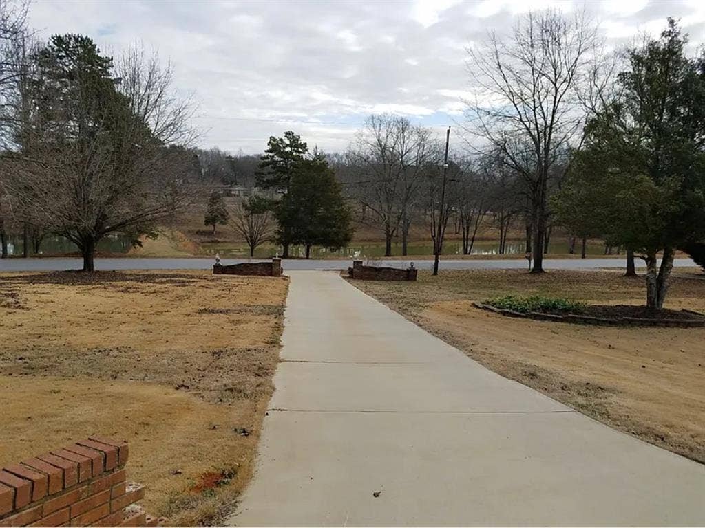 Room to rent in spacious housee