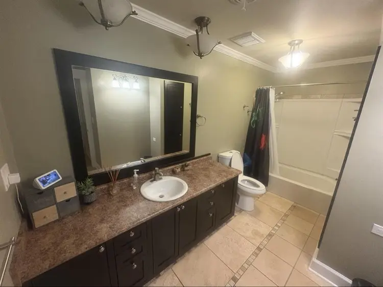 Room to rent in spacious housee